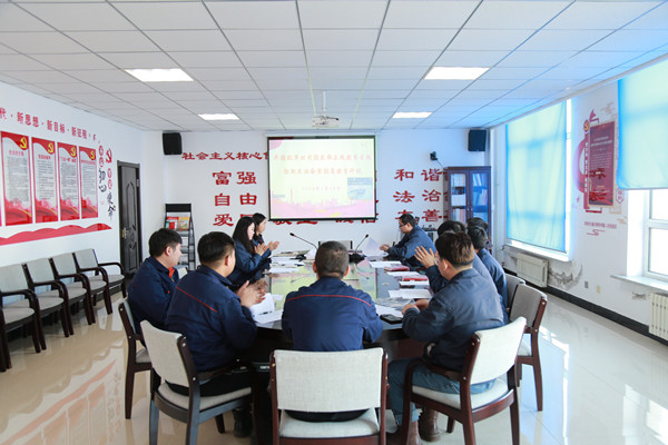 團(tuán)支部照片_副本.jpg 團(tuán)支部照片_副本.jpg