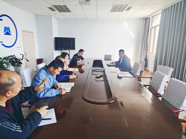 照片一_副本.jpg 照片一_副本.jpg